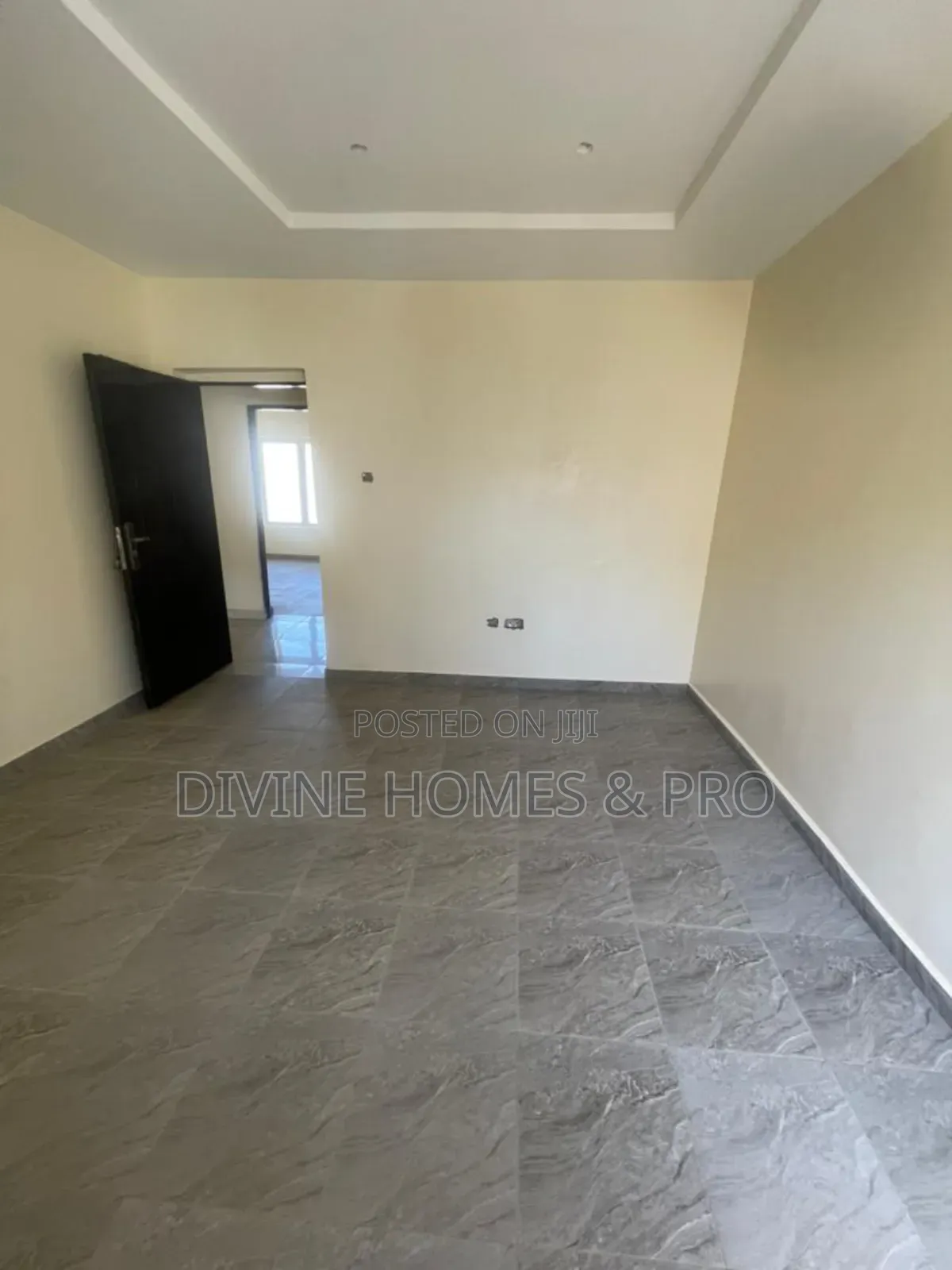 4bdrm Duplex in Life Camp for rent