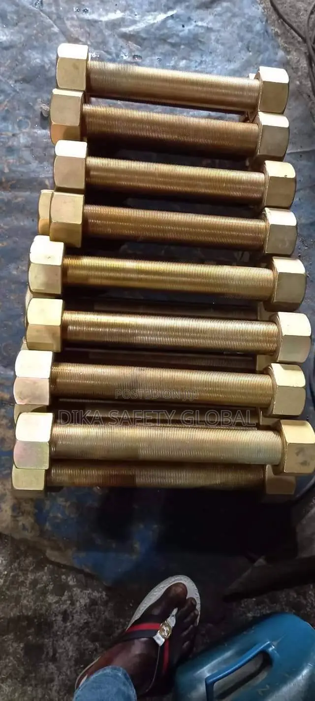 3"Stud Bolt And Nut Available Bring Deals