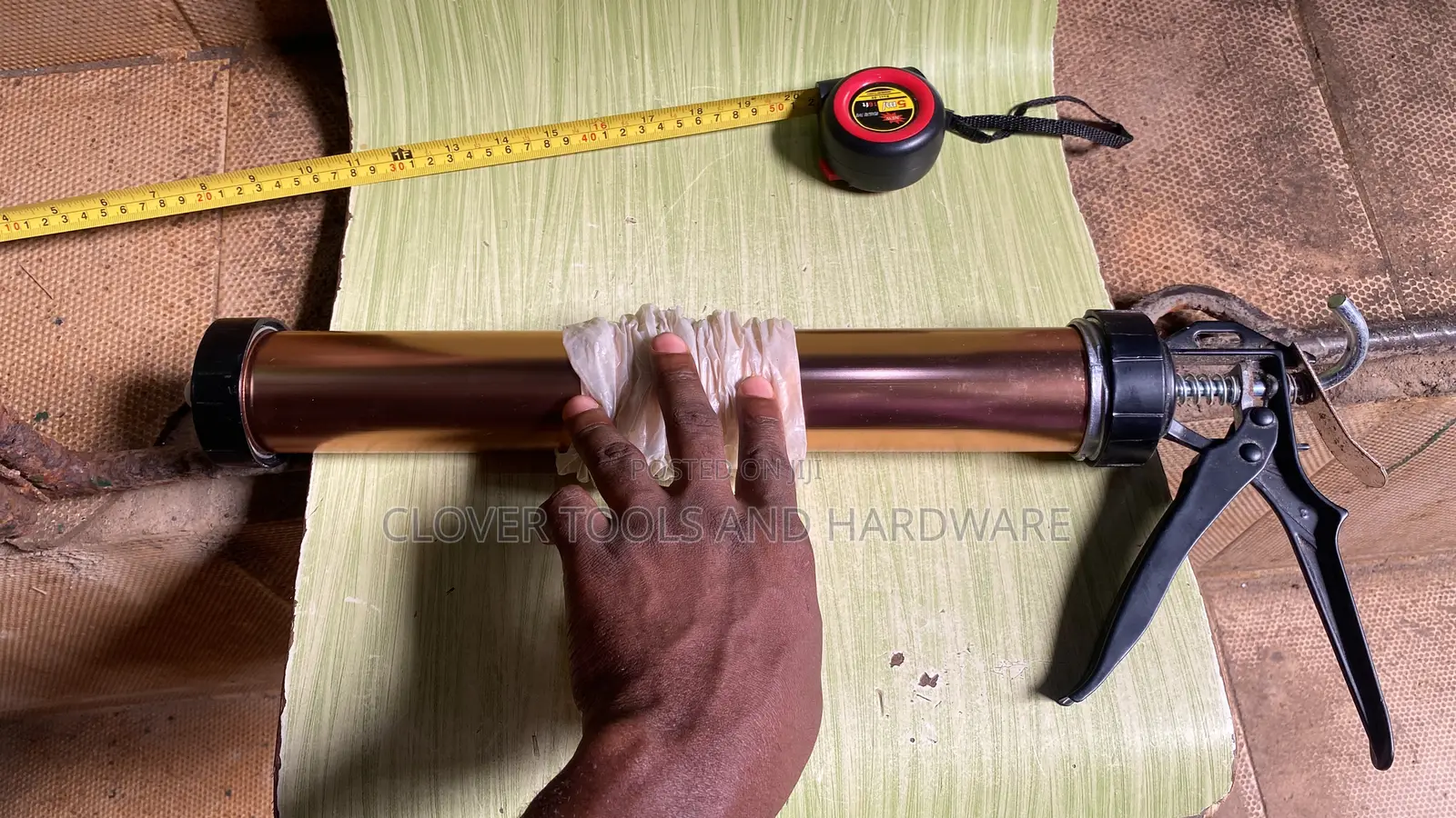 Ingco Aluminum Caulking Gun (Industrial) 9" 15'' HCG0115