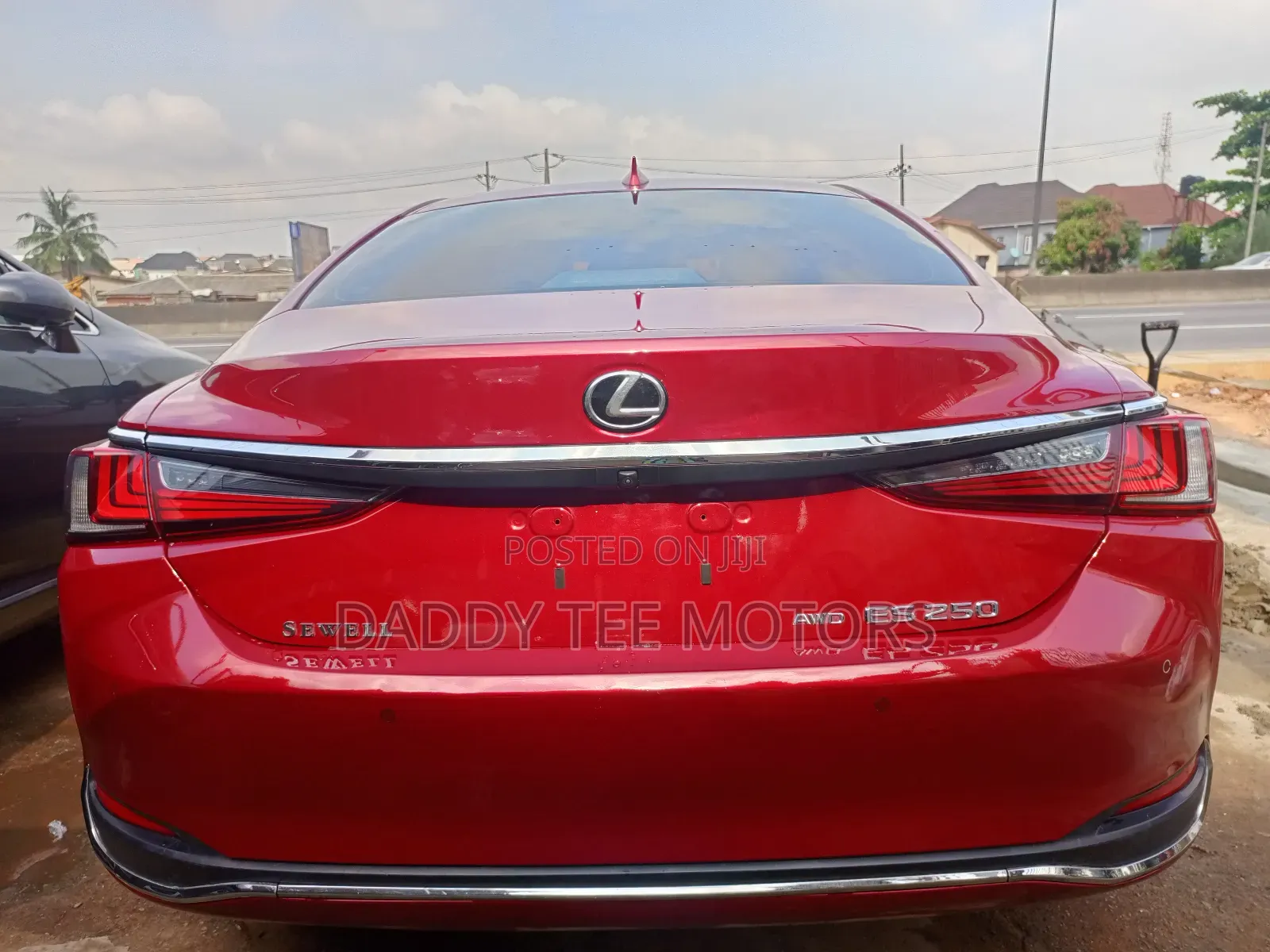 Lexus ES 250 Luxury 2021 Red