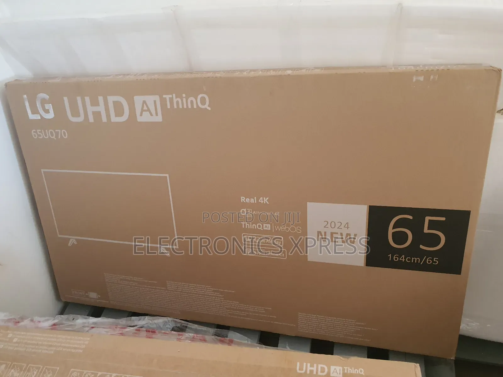 65 Inches LG Uhd Ai Thinq With Wireless Connectivity.