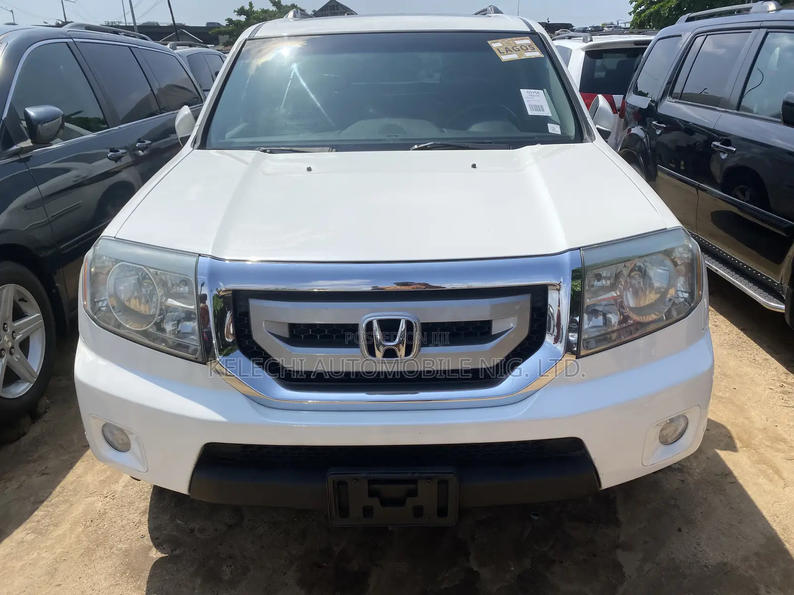 Honda Pilot 2011 White