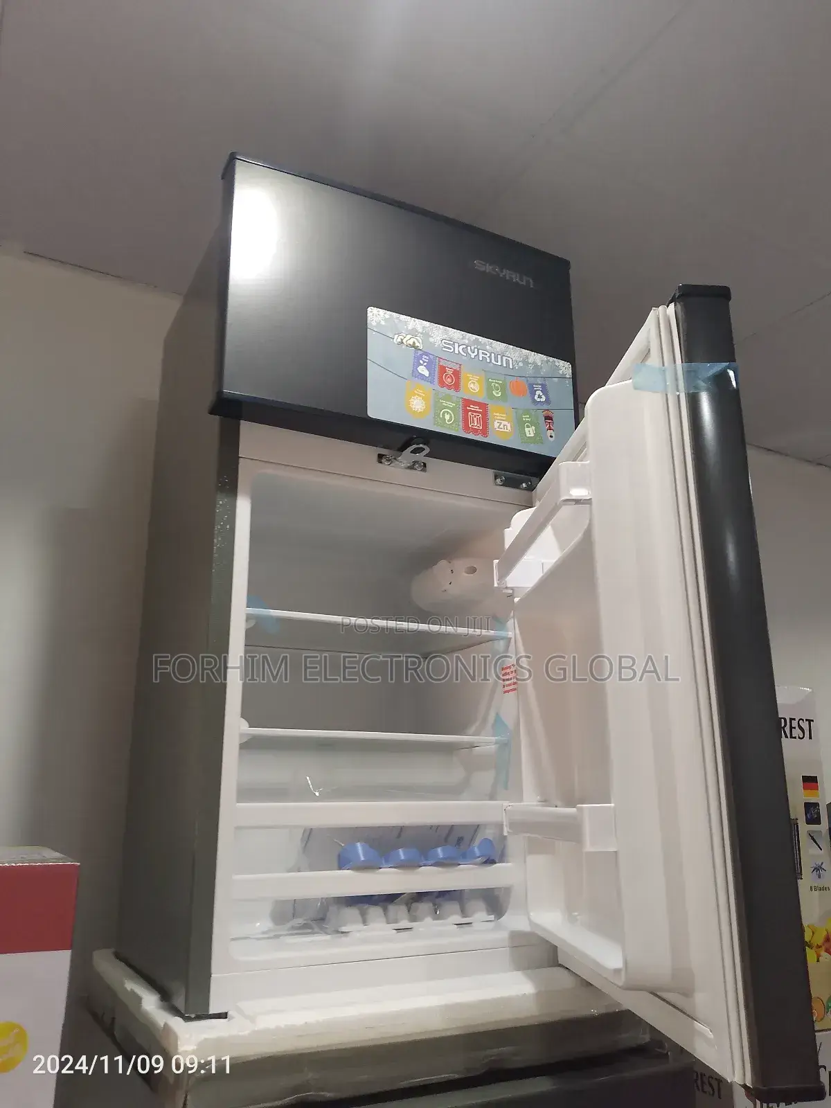 Skyrun 2-Door Fridge