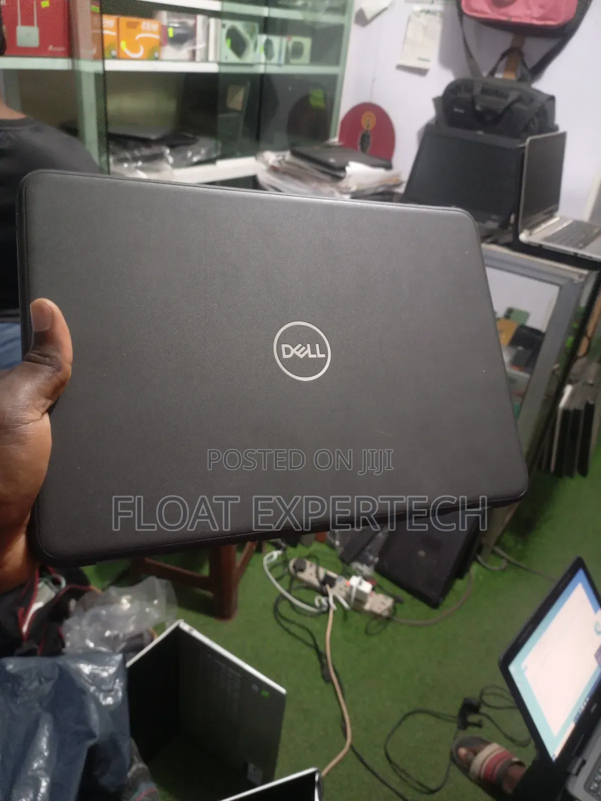 Laptop Dell Latitude 3310 8GB Intel SSHD+SSD 128GB