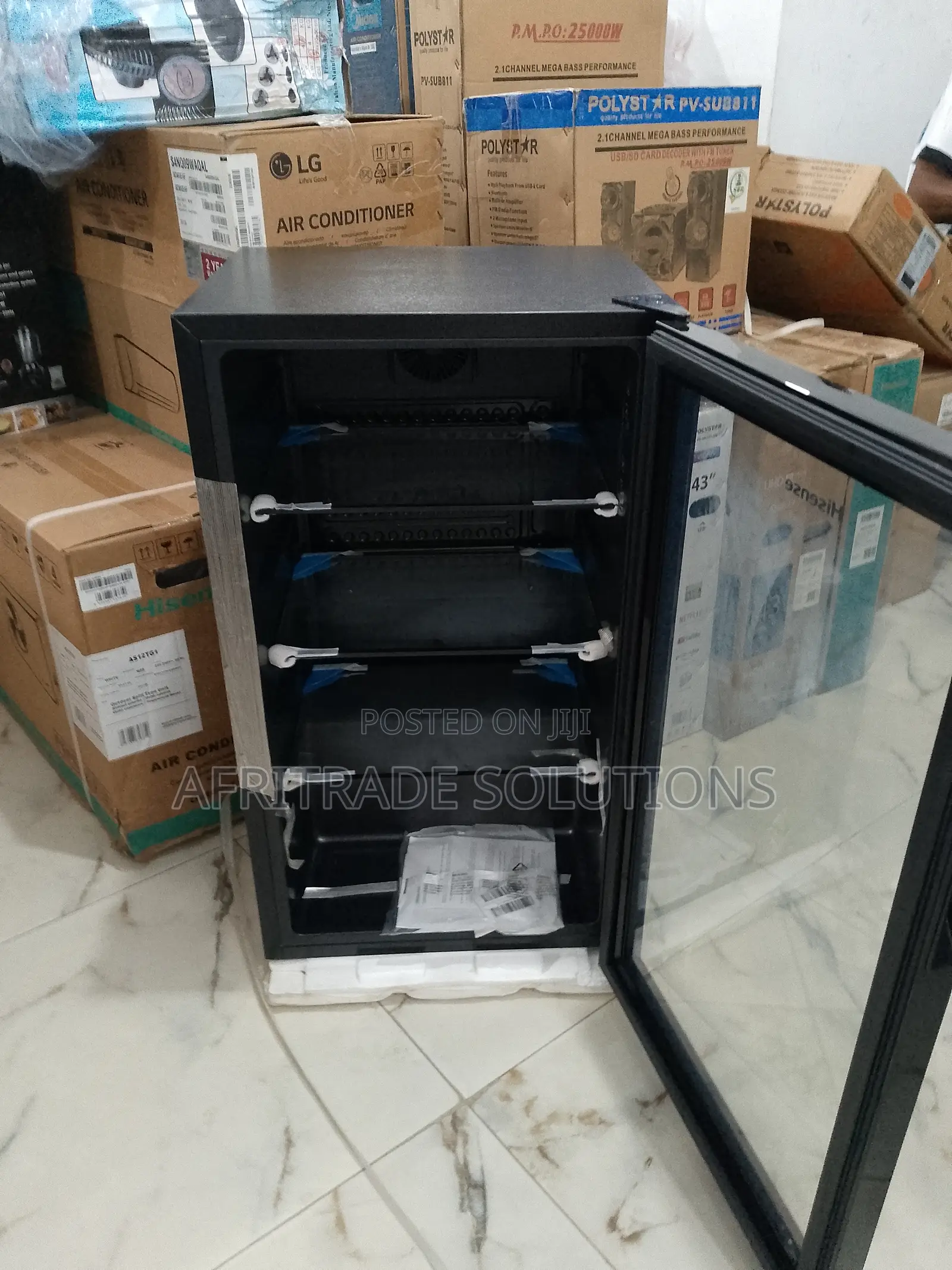 Budget -Friendly Hisense Beverage Cooler 90l 467890