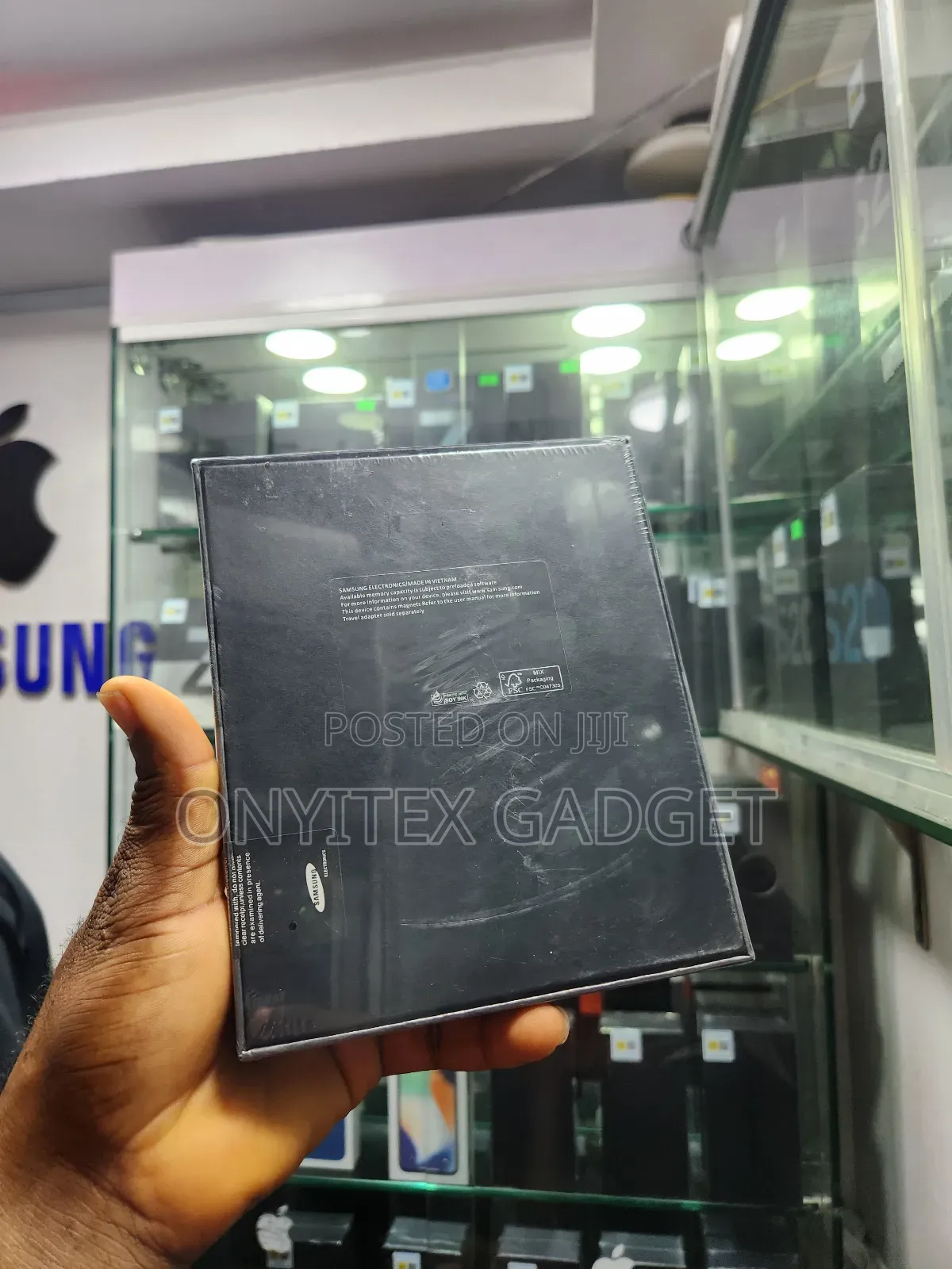 New Samsung Galaxy Z Fold4 512 GB Black