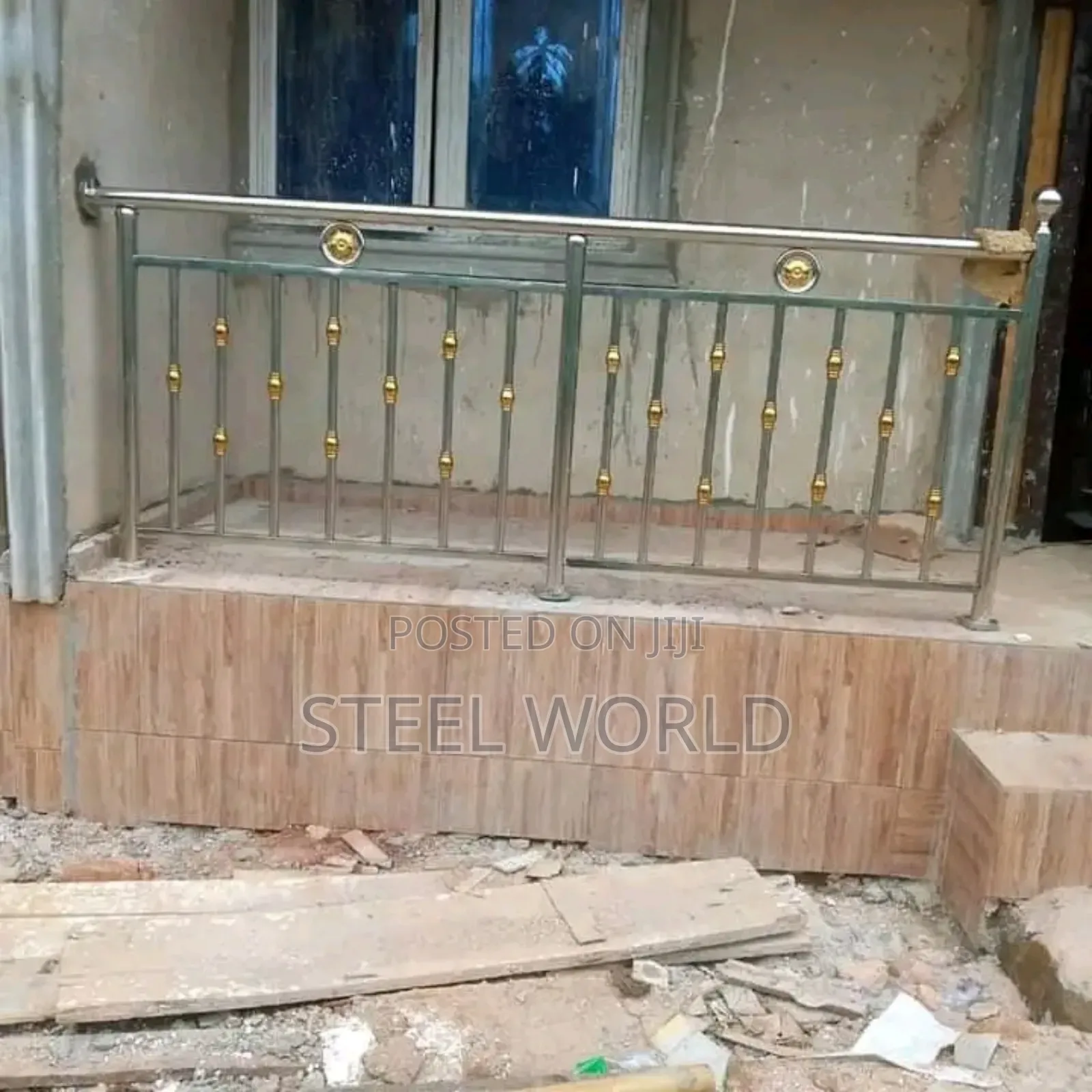 Mixed Balustrade Ring Ball