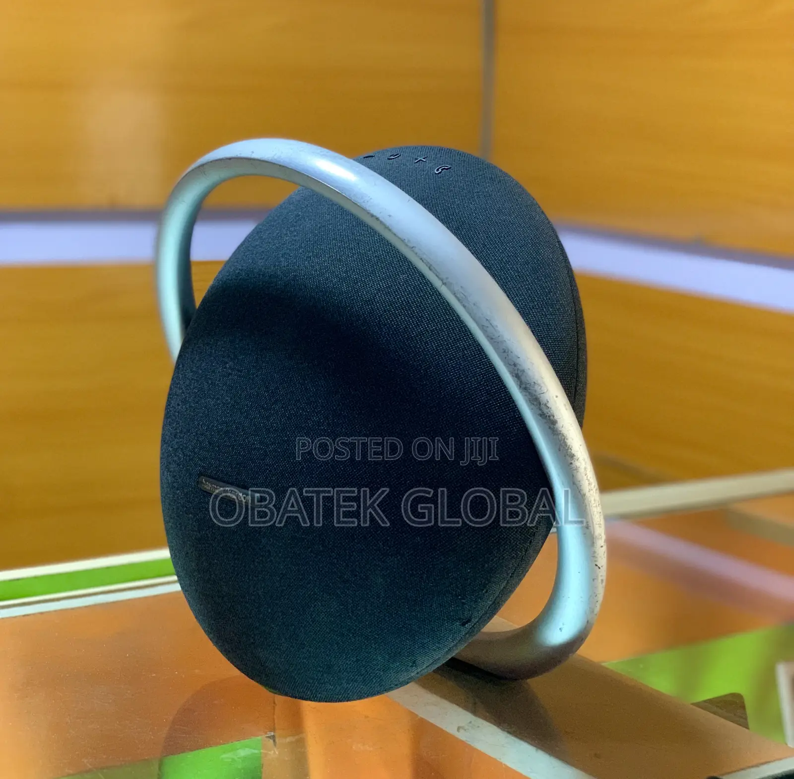 Onyx Studio 8 Speaker