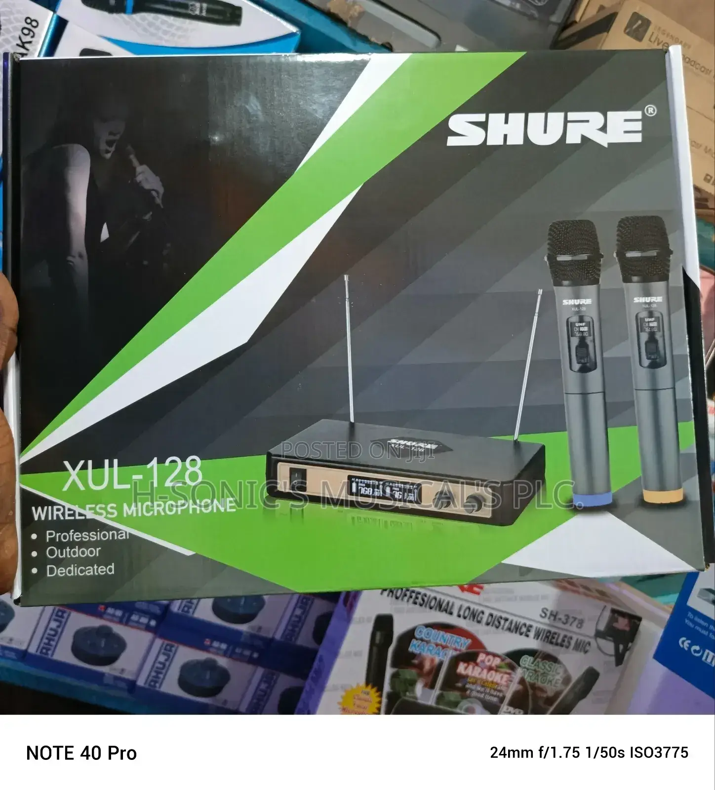 Professional Shure Xul-128 Wireless Microphone