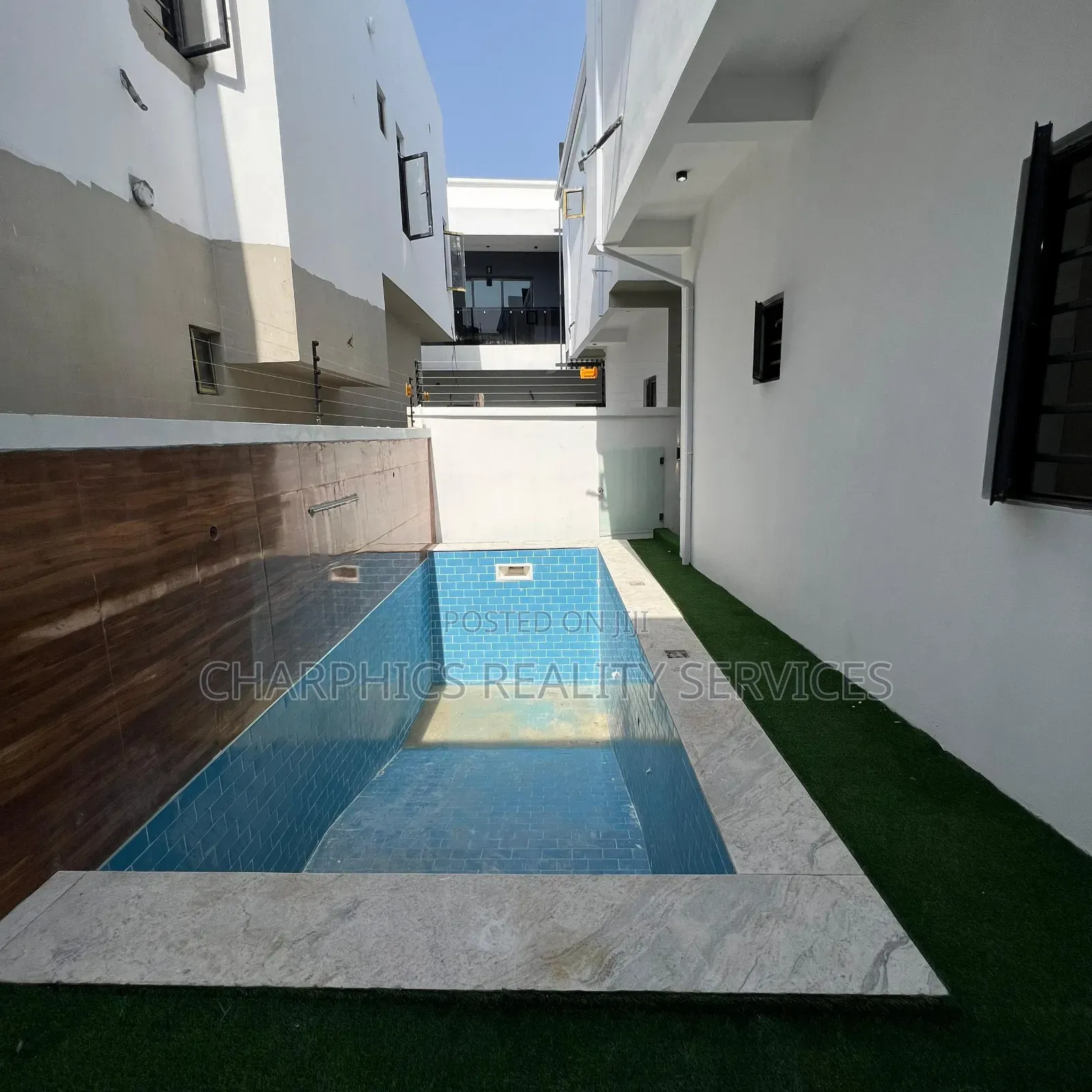 5bdrm Duplex in Ajah for sale