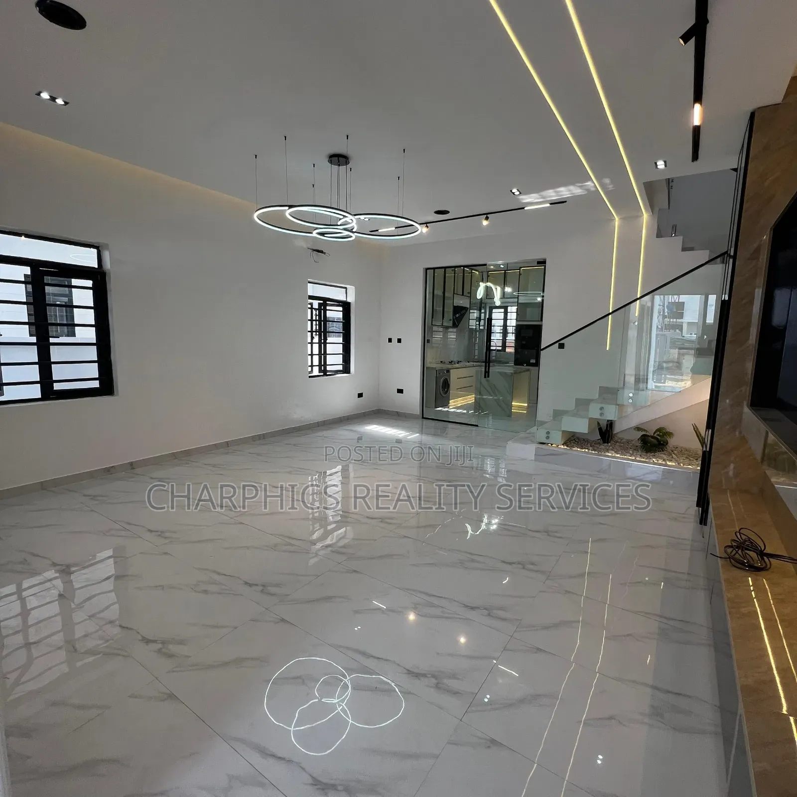 5bdrm Duplex in Ajah for sale