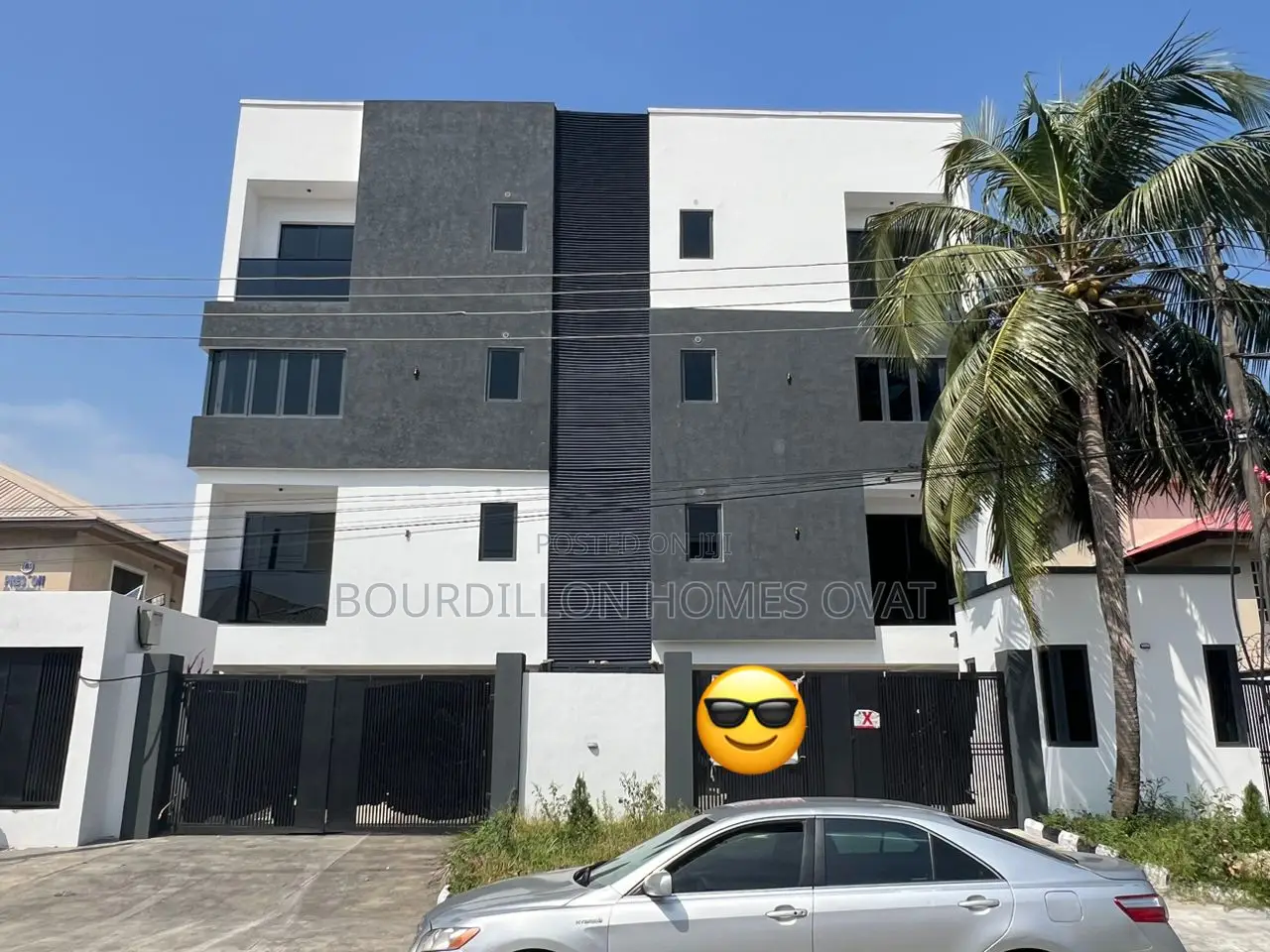 4bdrm Maisonette in Lekki Phase 1 for sale