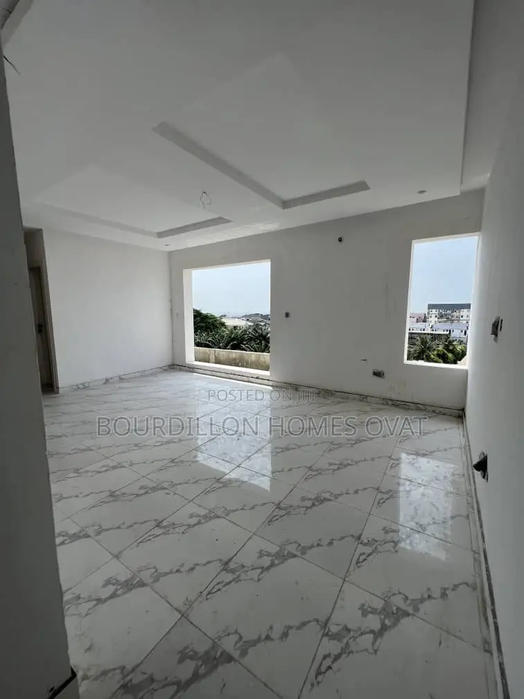 2bdrm Apartment in Ikate for sale