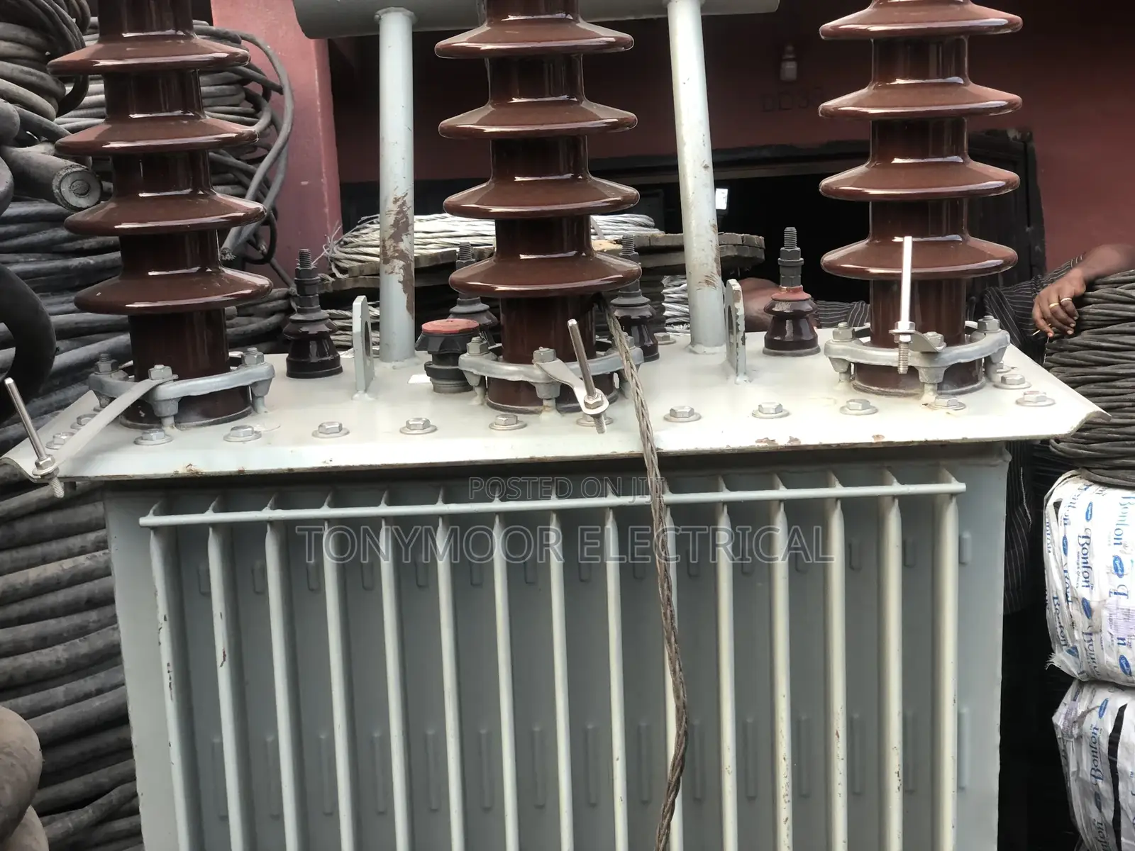 First Grade High Voltage Transformer