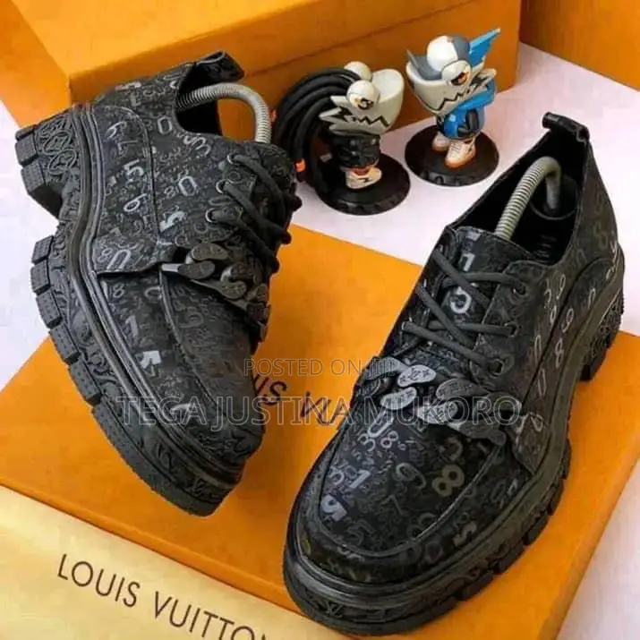 High Quality Louis Vuitton Flat Shoes