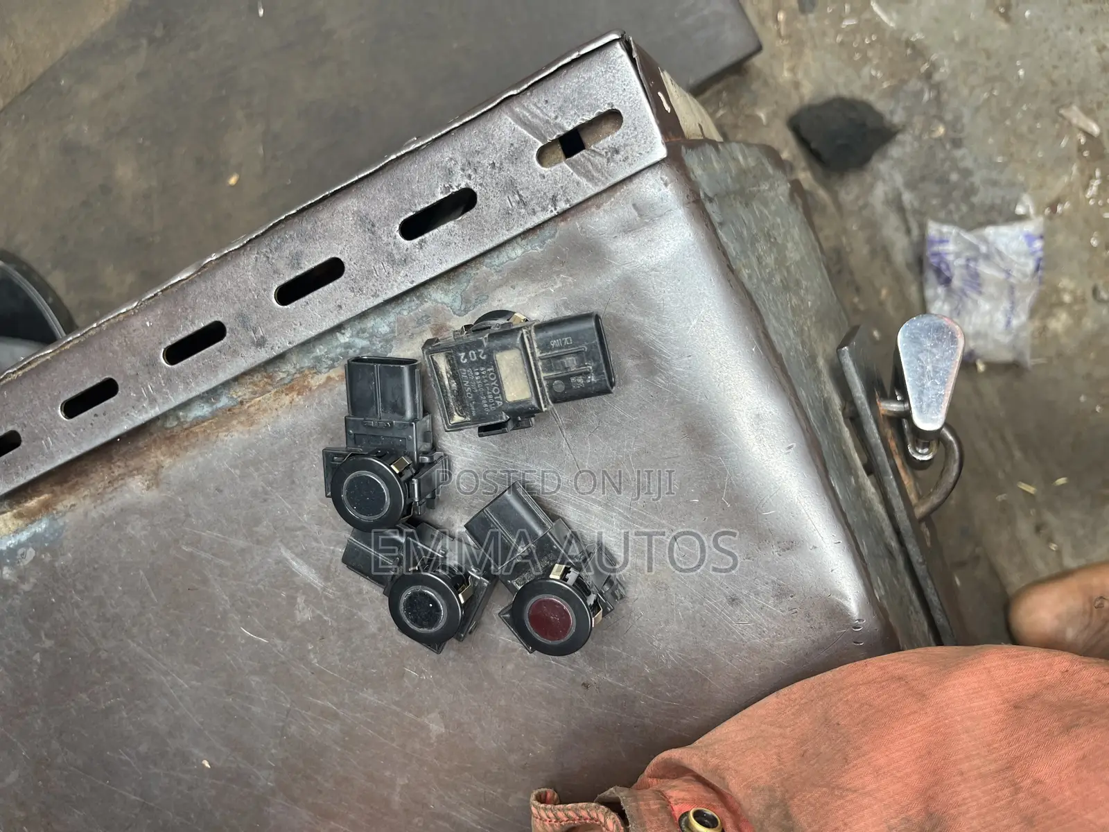 Front Bumper Sensor With Wire for Rx 350 2013-2015 Available