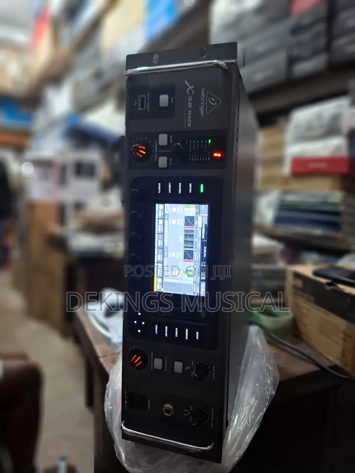 Behringer X32 Rack 40 Input Digital Mixer