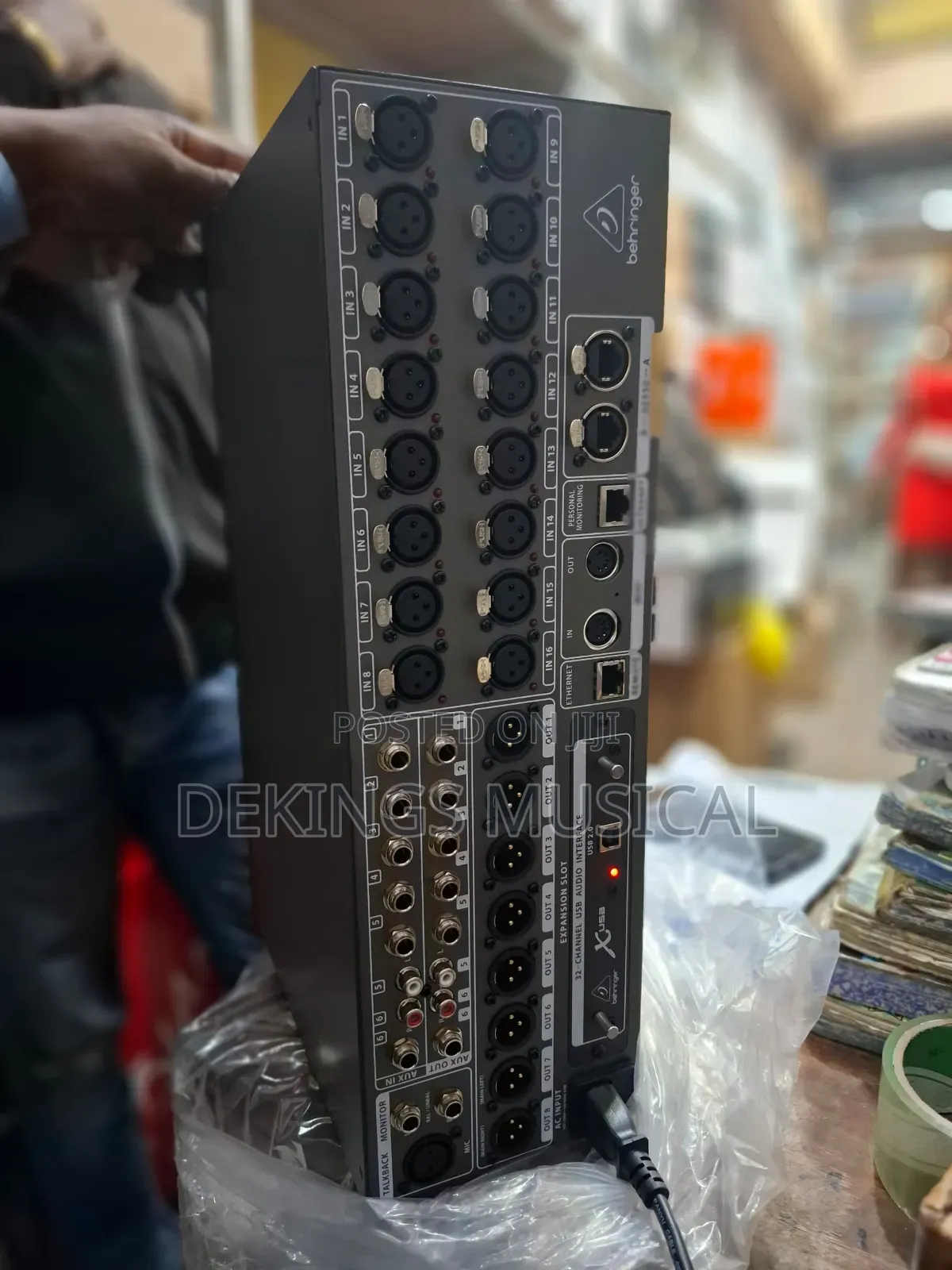 Behringer X32 Rack 40 Input Digital Mixer