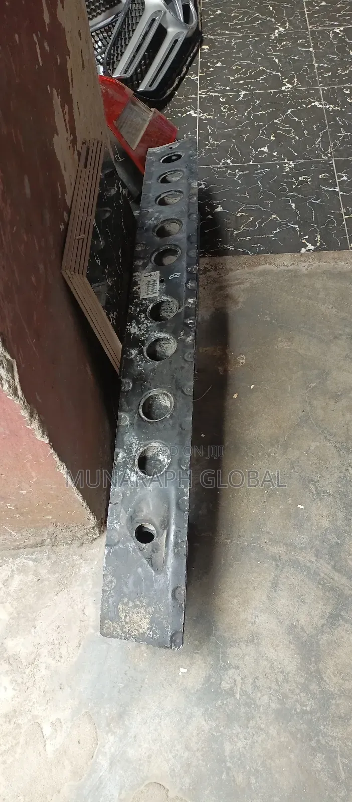 Mercedes Benz E350 Back Bumper Beam.
