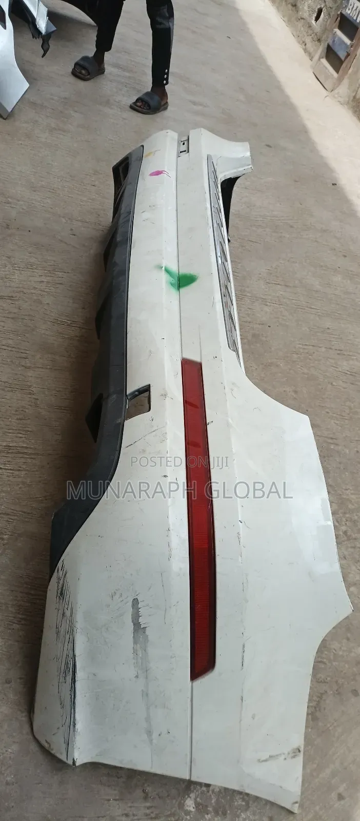 2011 Model R350 Mercedes Benz Back Bumper.