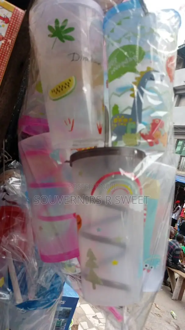 Cups With Straw_ Partypack Fillers_ Dozen