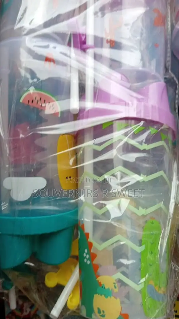Cups With Straw_ Partypack Fillers_ Dozen