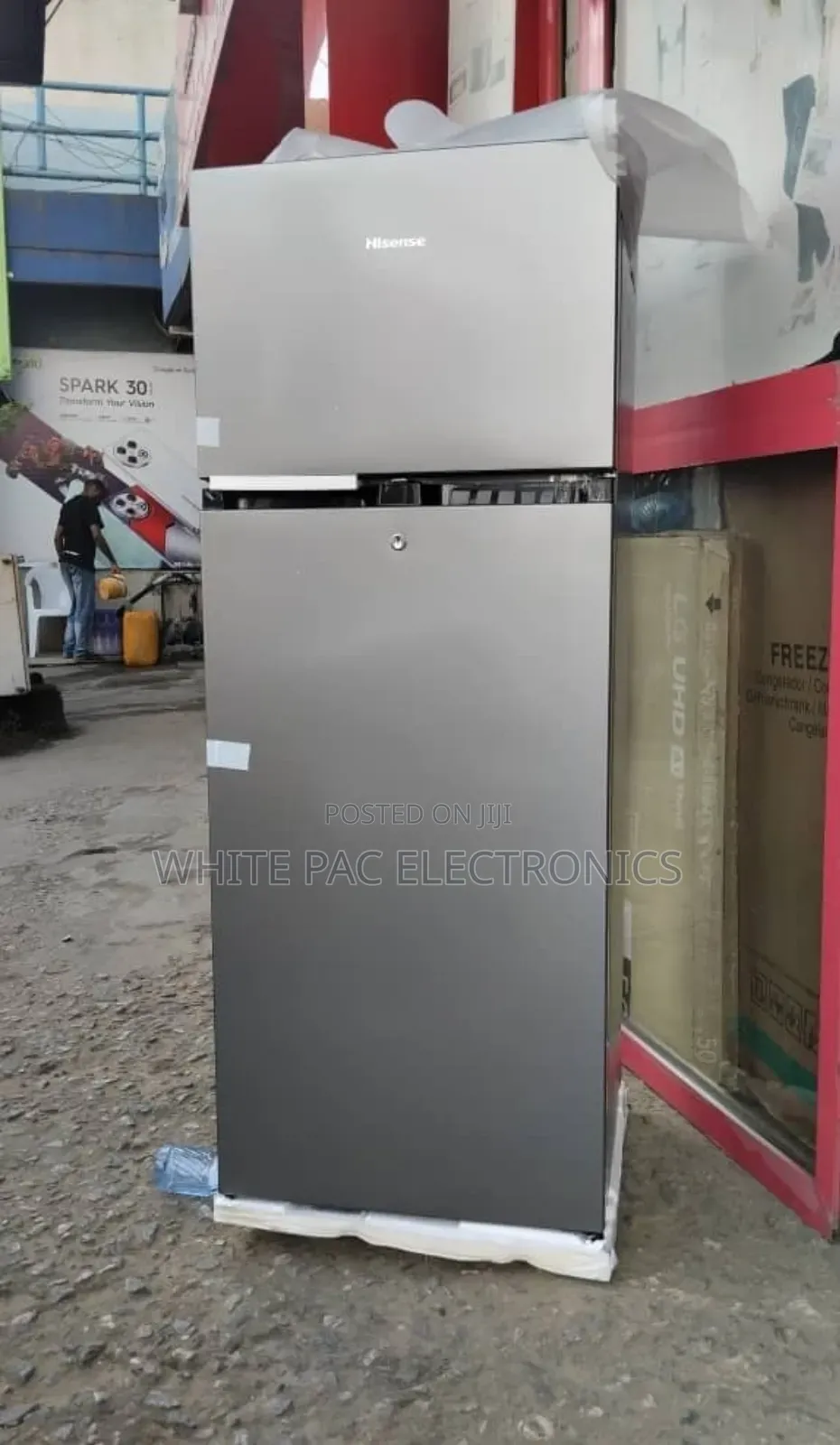 New One > Hisense Fridge 205-L Double Door Fridge / Freezer