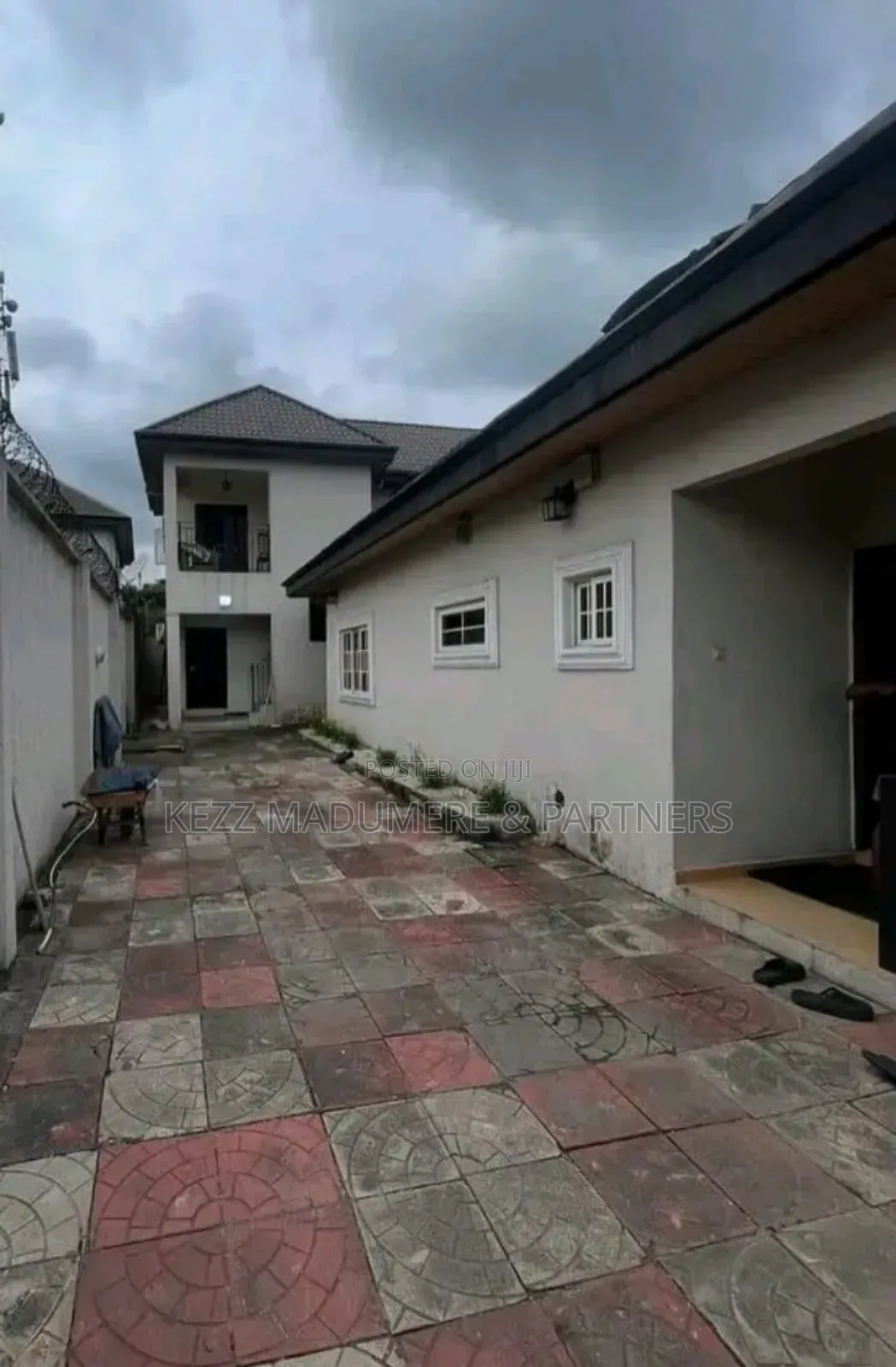 3bdrm Bungalow in Dr Peter Odili , for sale