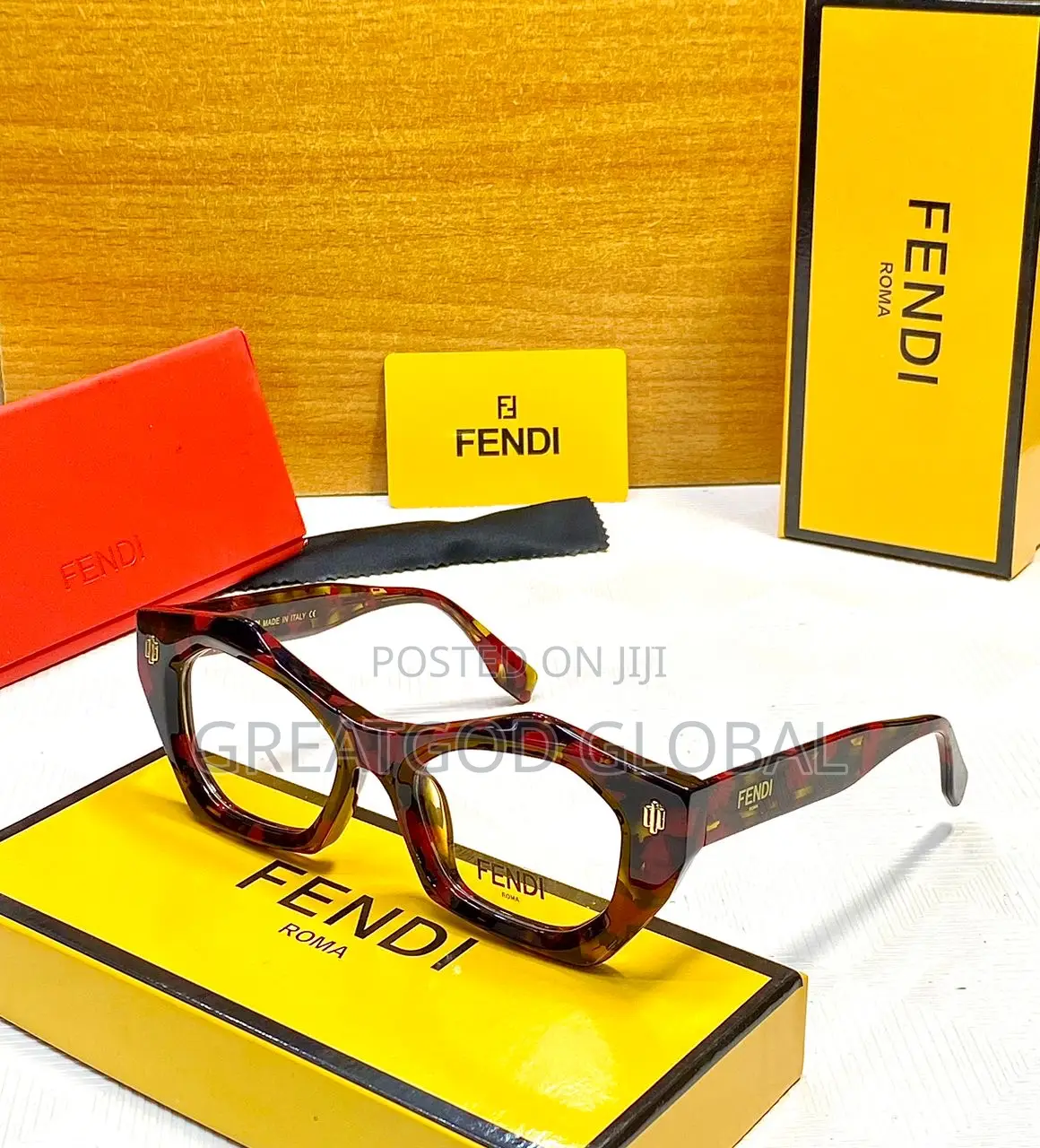 FENDI Sunglasses / Sunshades for Men and Women