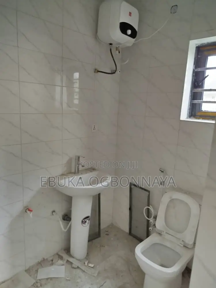 2bdrm Block of Flats in Rukpokwu, Obio-Akpor for rent