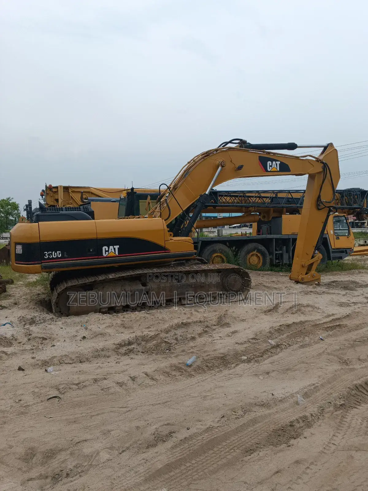 Caterpillar Excavator 330 D, Foreign Used. For 200M Naira.