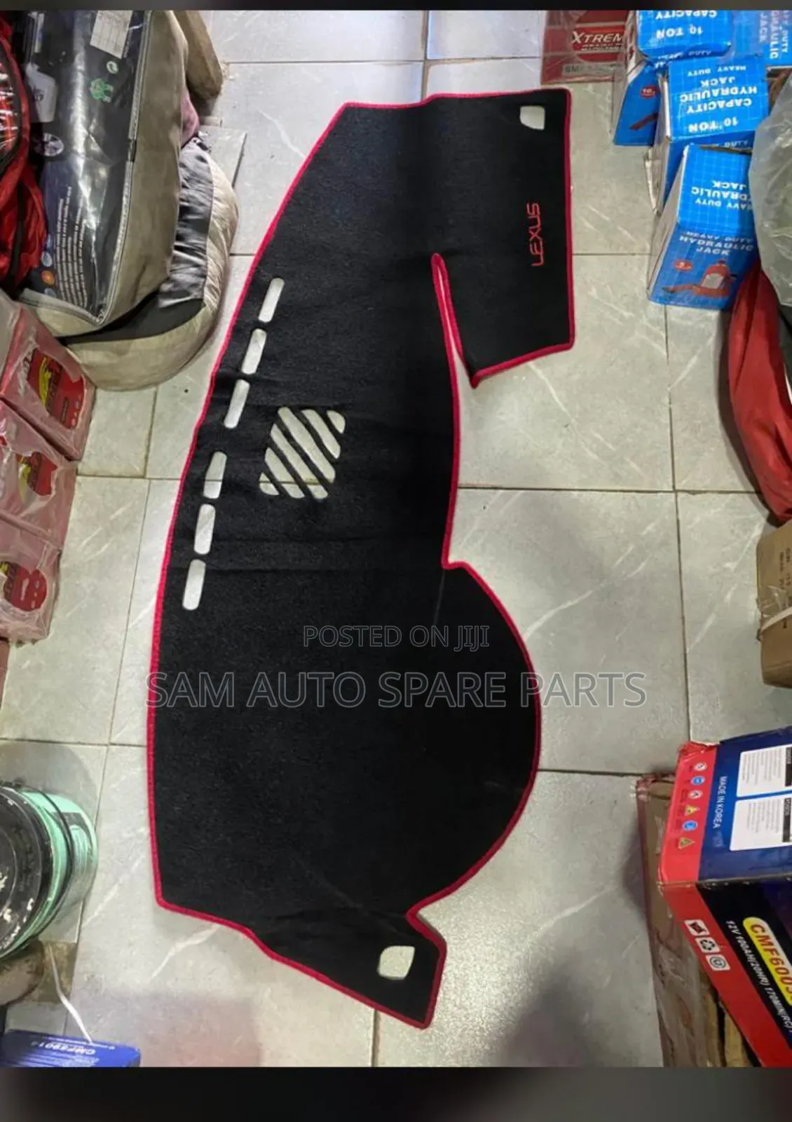 Lexus RX 350 Dashboard Cover