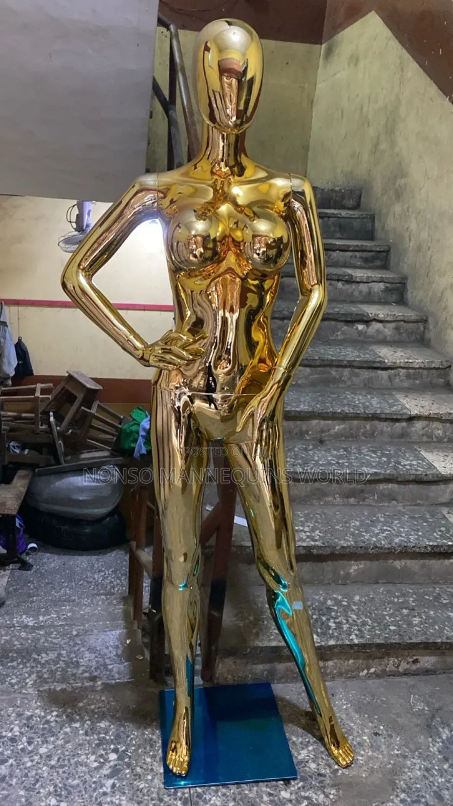Size 8 Female Golden Mannequin