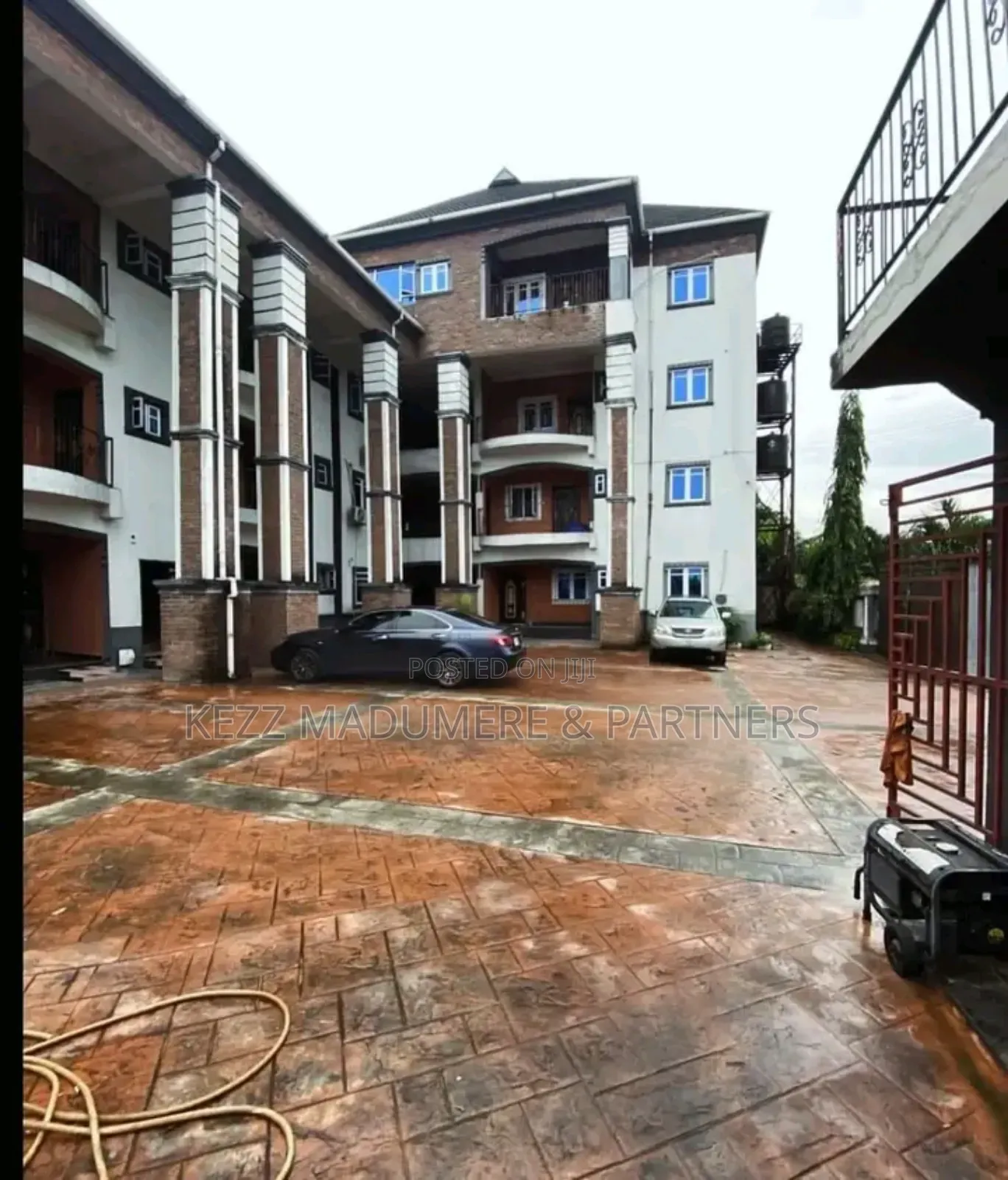 13bdrm Block of Flats in Shell Cooperative, Port-Harcourt for sale