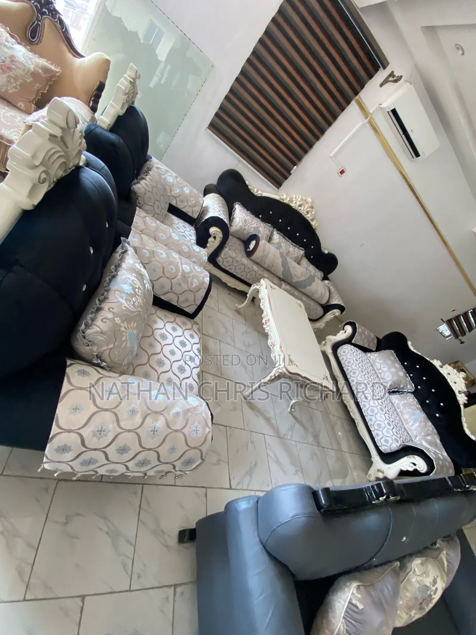 High Quality Sofa Set for Kings