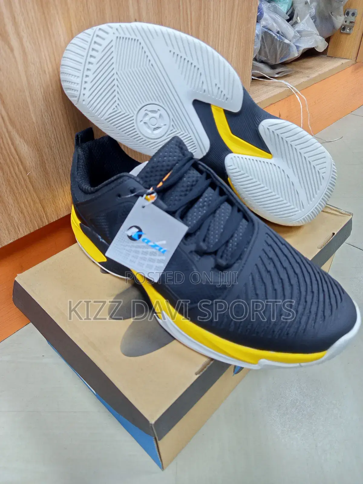 Kazu Lawn Tennis Canvas All Size 40 to 46 Is Available New