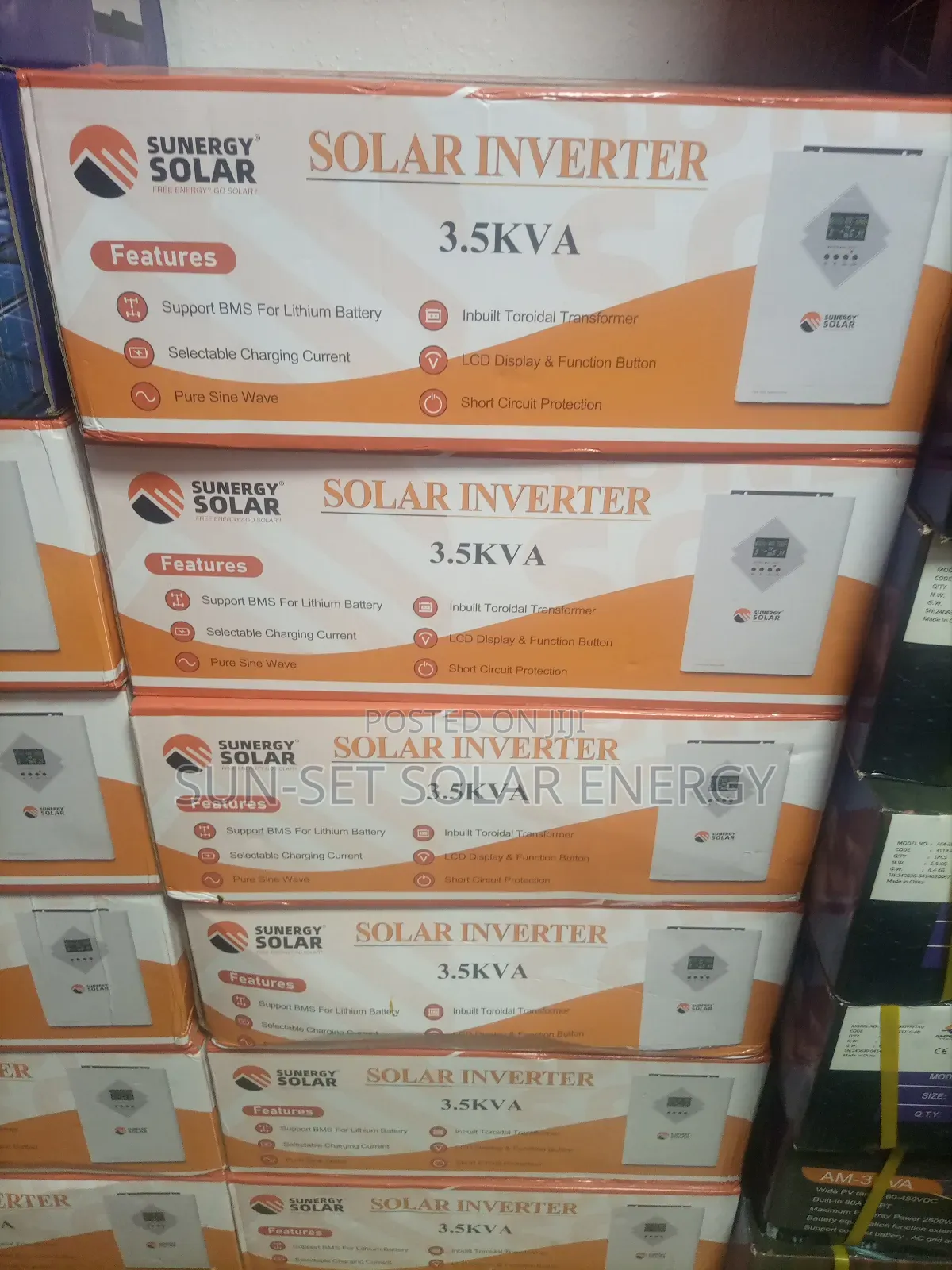 Sunergy Solar Inverter Ivps 3.5kva 24V .