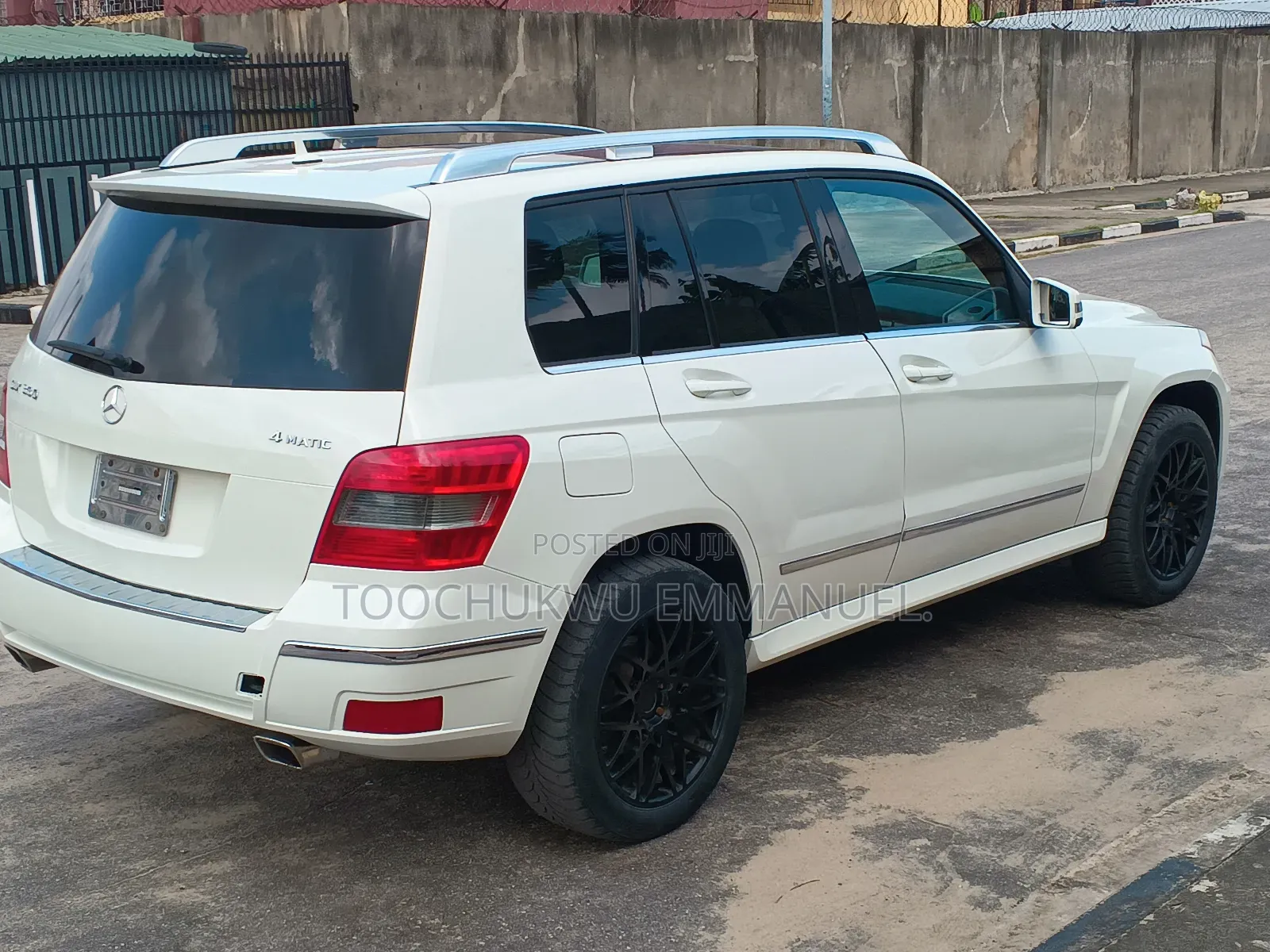 Mercedes-Benz GLK-Class 350 4MATIC 2011 White