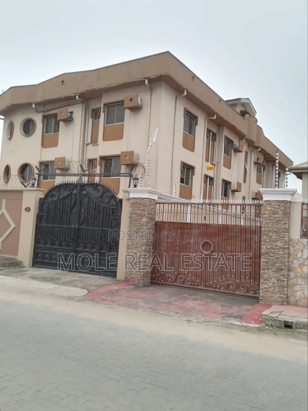 Luxury 5 Bed Mansion at Egbeda Super Location
