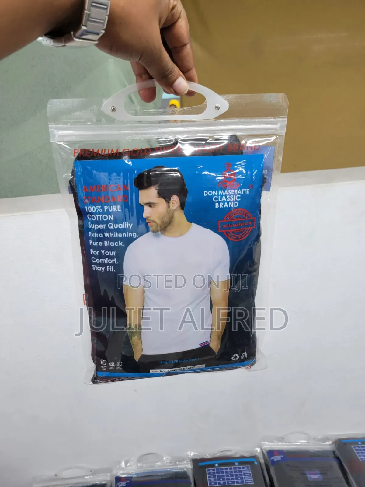 Quality Plain Don Maseratte Polo, Single
