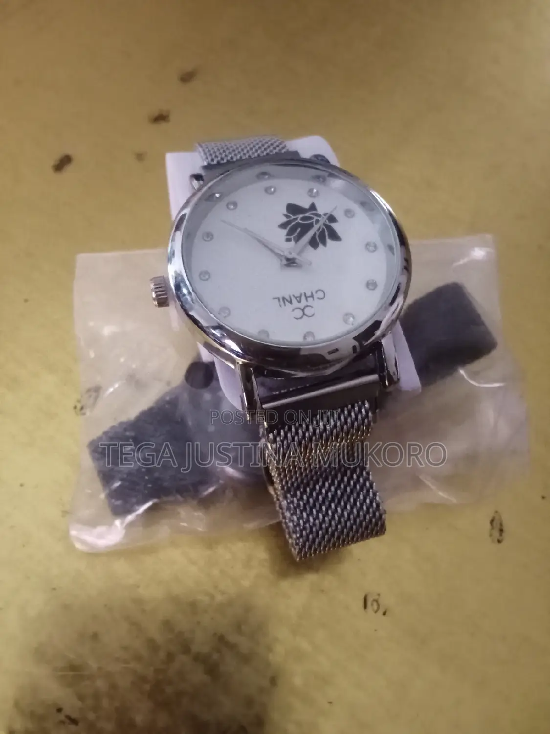 Quality Female Magnetic Wrist Watch
