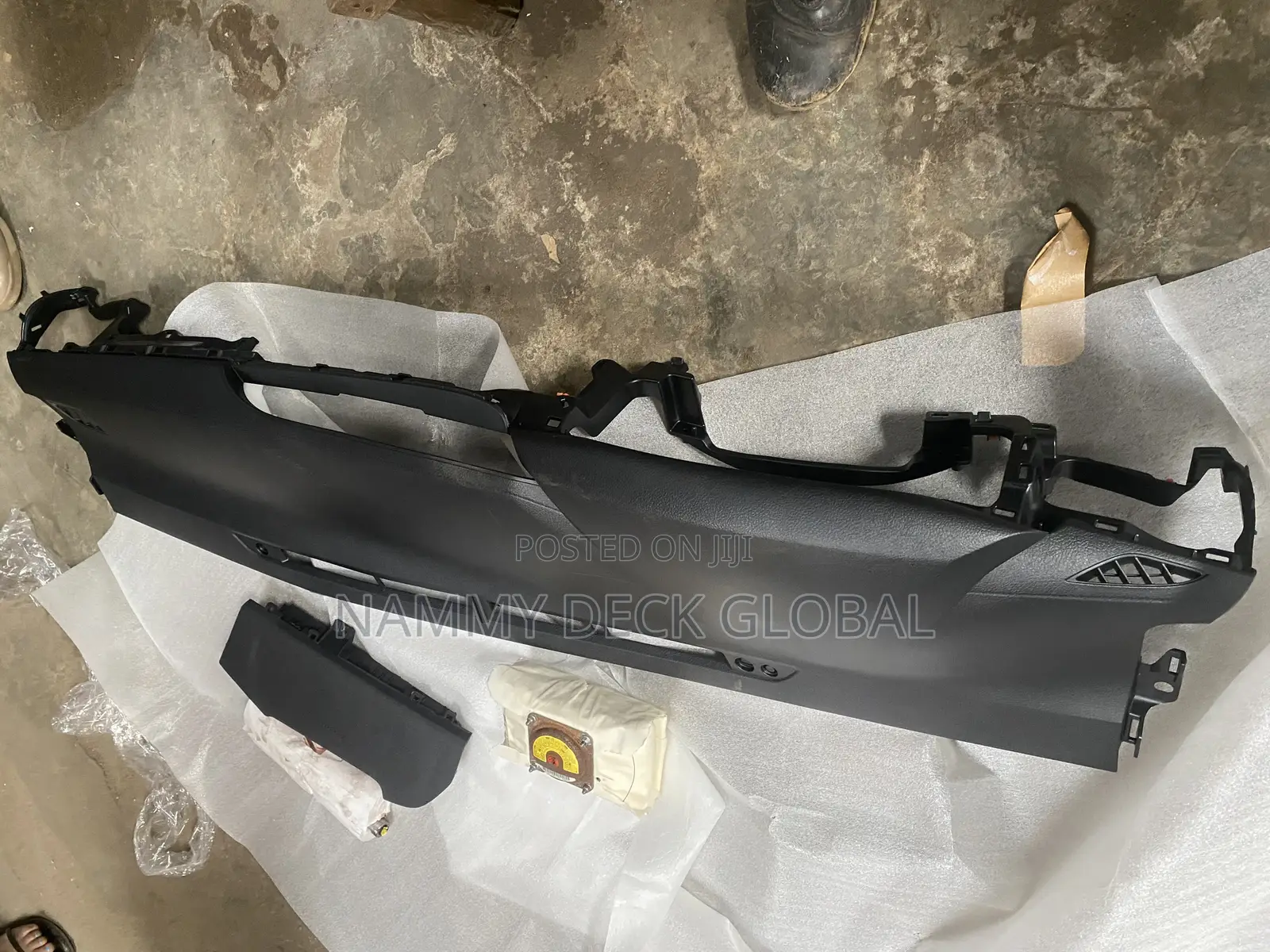 Toyota Hilux 2019 Dashboard