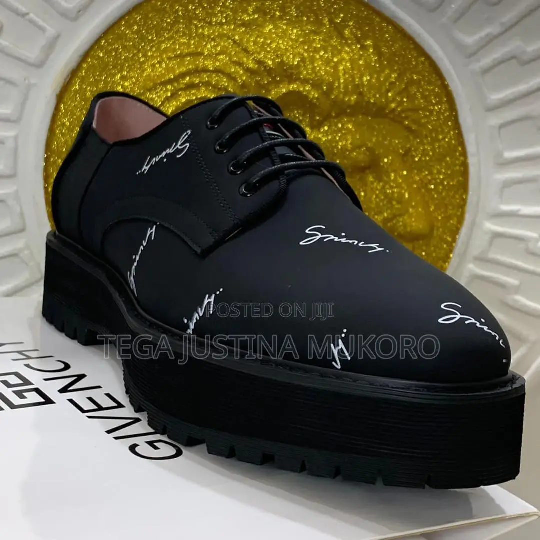 High Quality Givenchy Flat Shoes