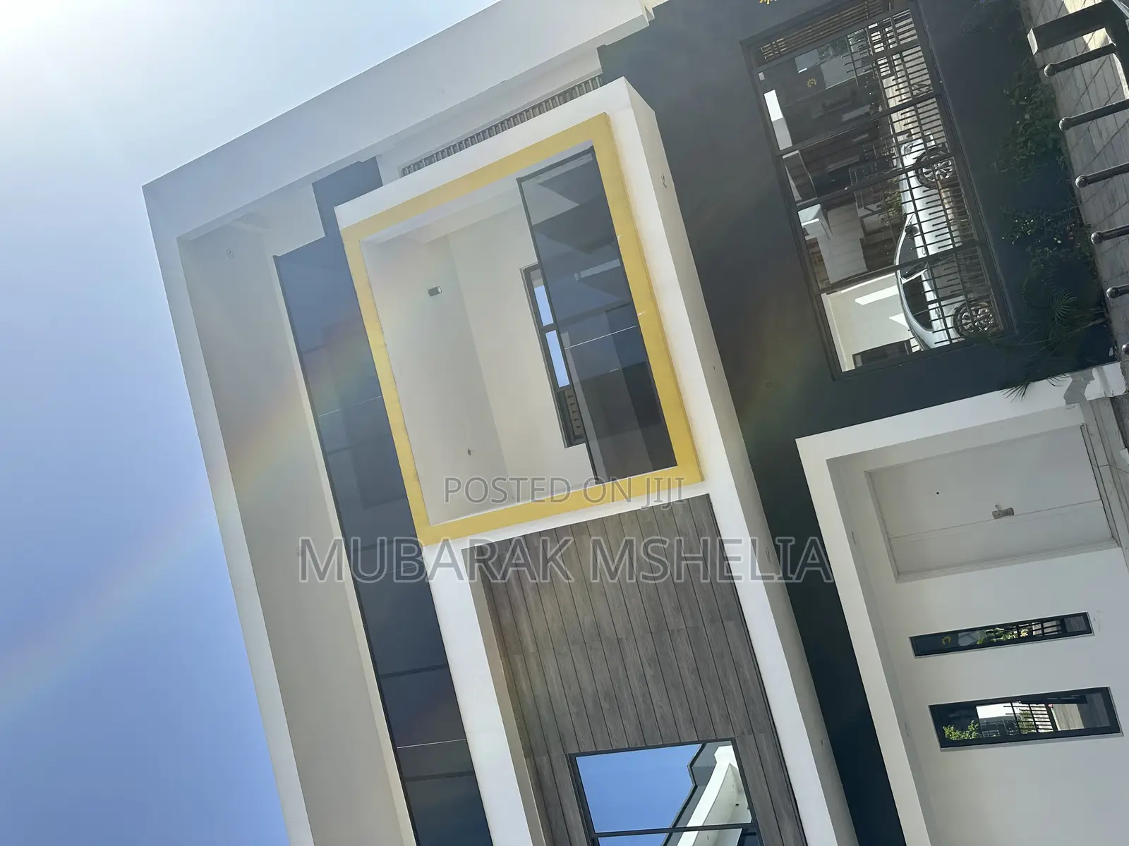 6bdrm Duplex in Guzape District for sale