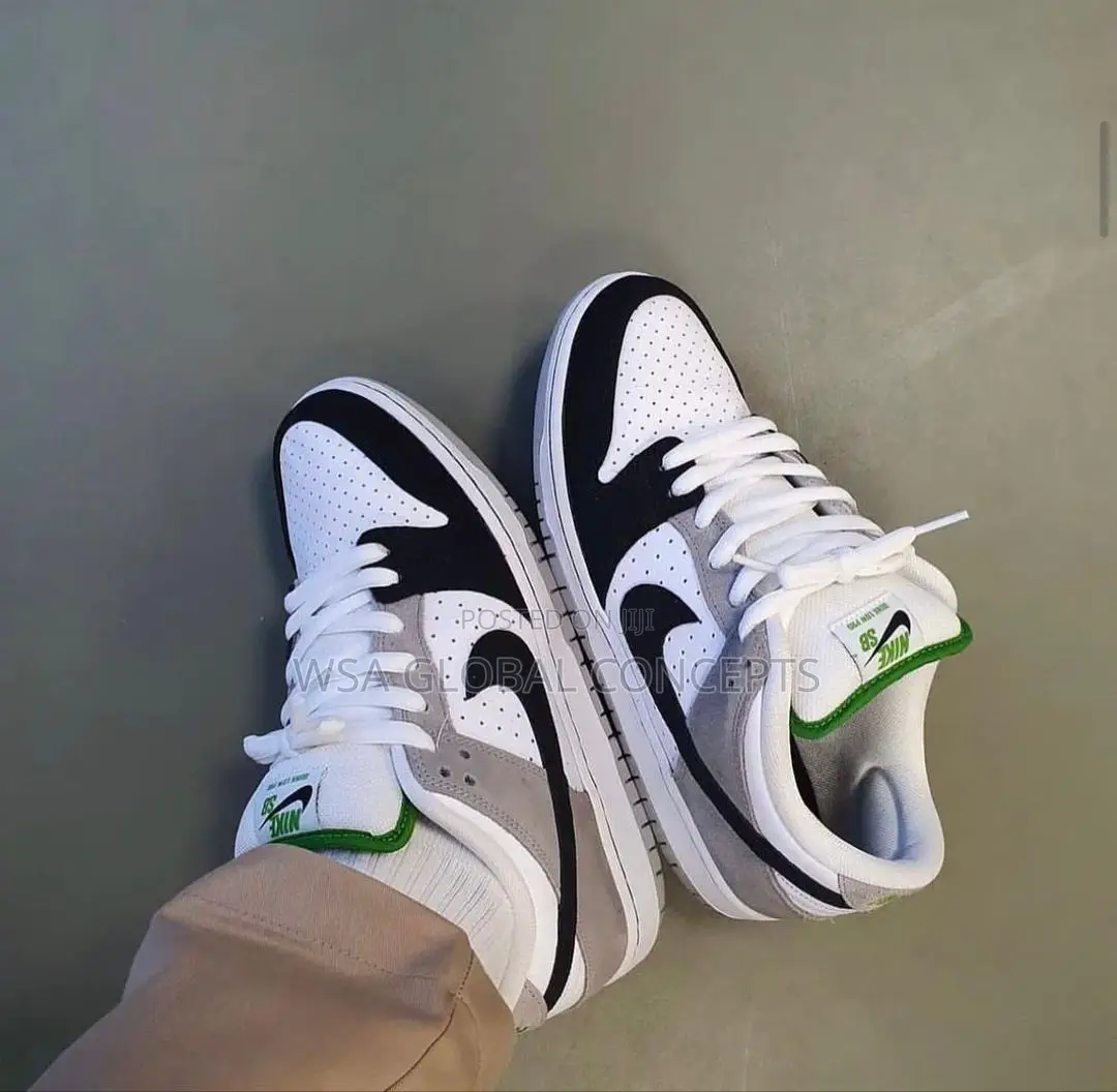 High Quality Nike Sneakers