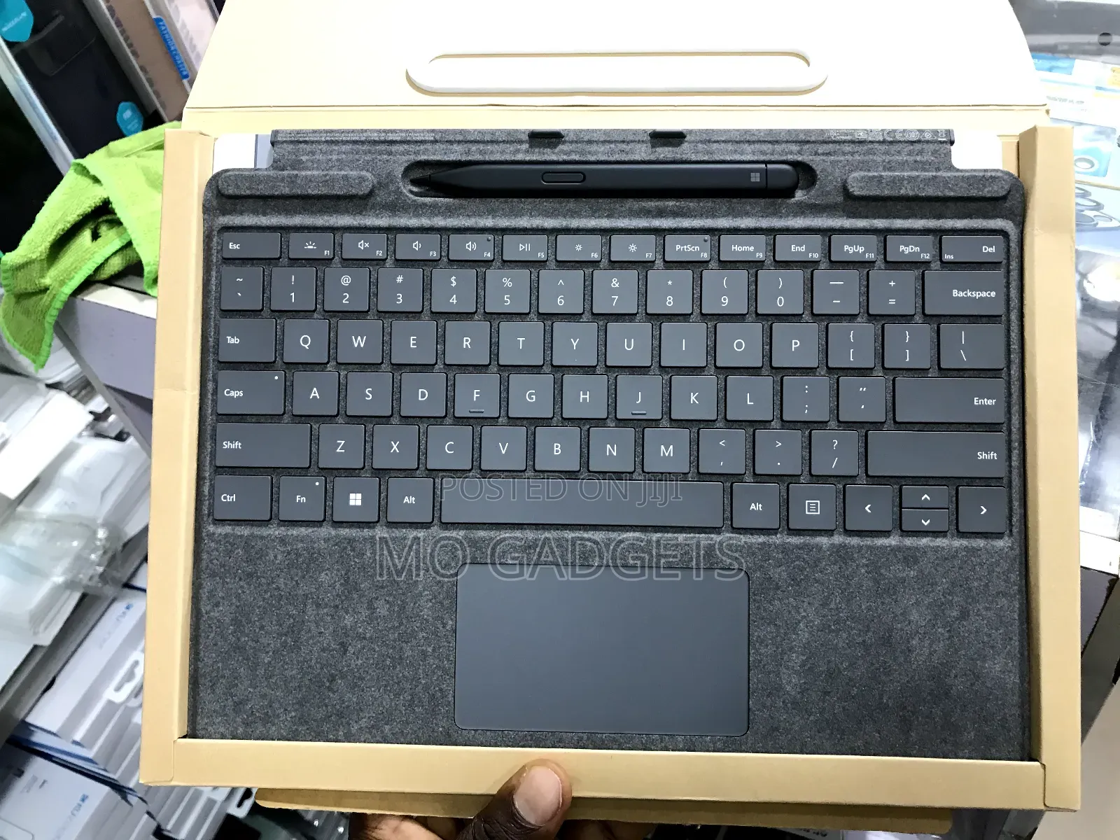 Surface Pro 4/ 5/6 Magnetic Keyboard and Slim Pencils 2