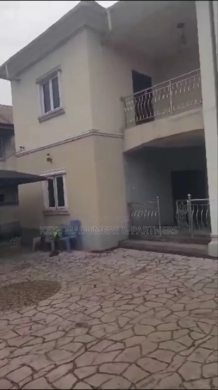 5bdrm Duplex in Woji , Port Harcourt for sale
