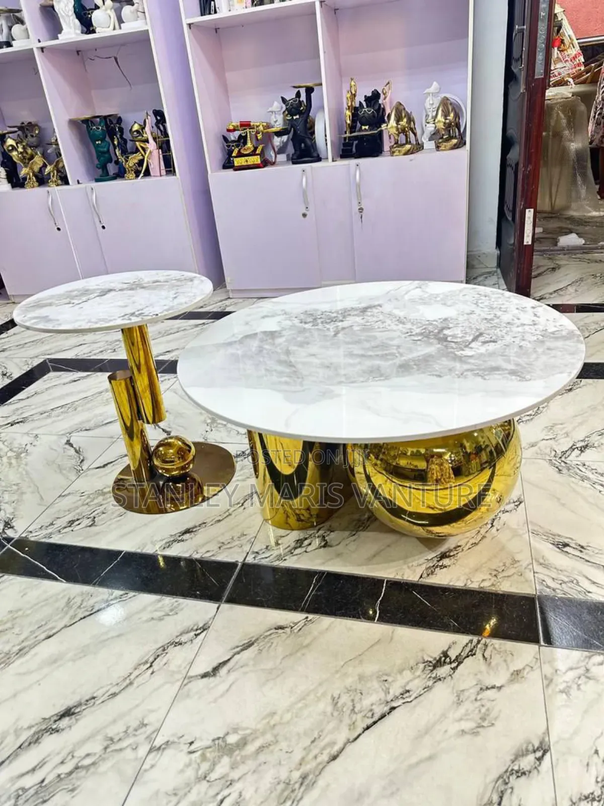 Luxurious Marble Center Table With Side Stool
