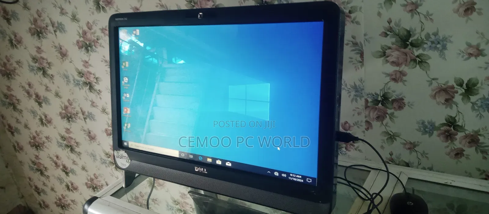 Desktop Computer Dell Inspiron One 2205 4GB AMD HDD 500GB