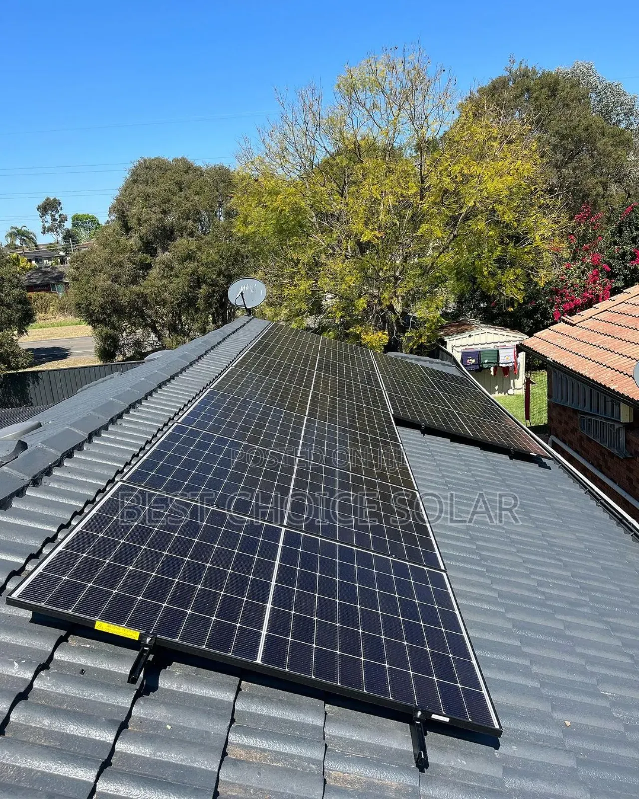 600watts Mono Crystalline Panel. Available As Seen